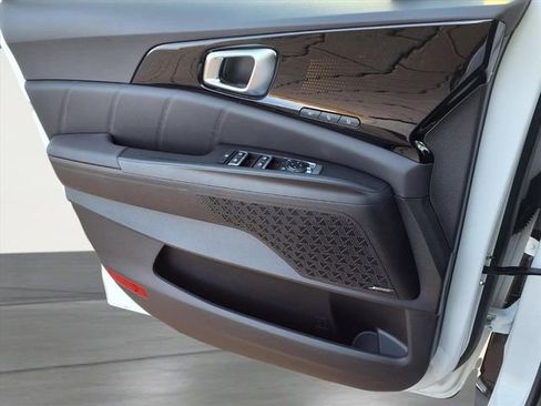 New 2026 Kia Carnival SX Prestige image 13