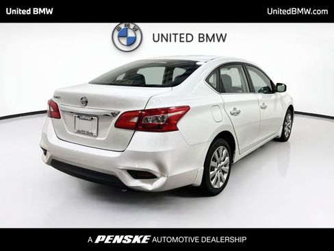 Used 2019 Nissan Sentra S FWD image 5