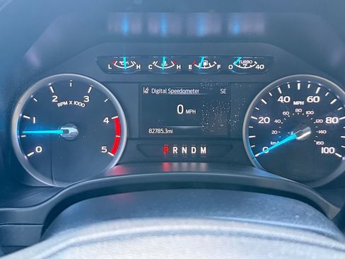 Used 2020 Ford F250 XLT w/ XLT Premium Package AWD/4WD image 12
