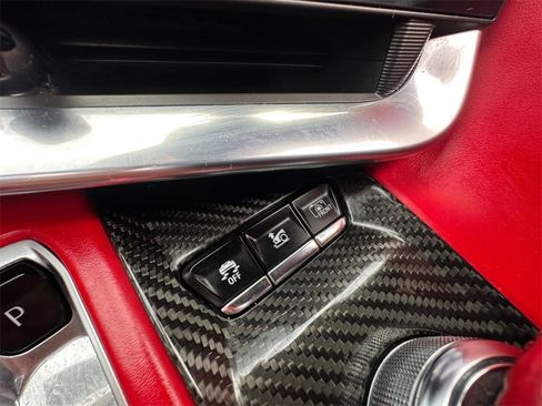 Used 2022 Chevrolet Corvette Stingray Premium Conv w/ Z51 Performance Package image 22