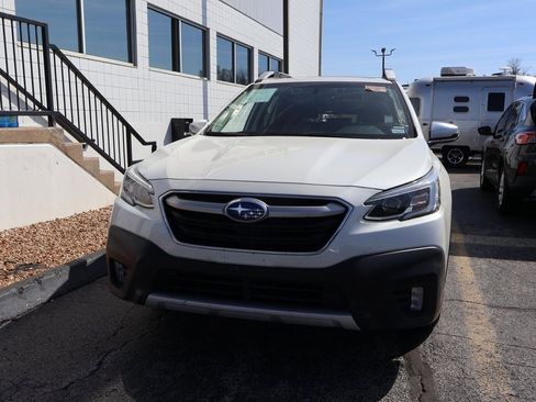 Used 2020 Subaru Outback Touring XT image 10