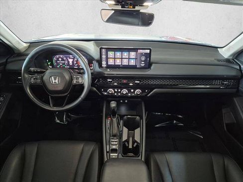 Used 2024 Honda Accord EX-L image 18