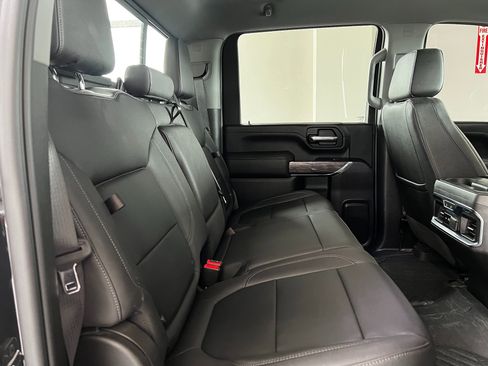 Used 2023 Chevrolet Silverado 2500 LTZ AWD/4WD image 29