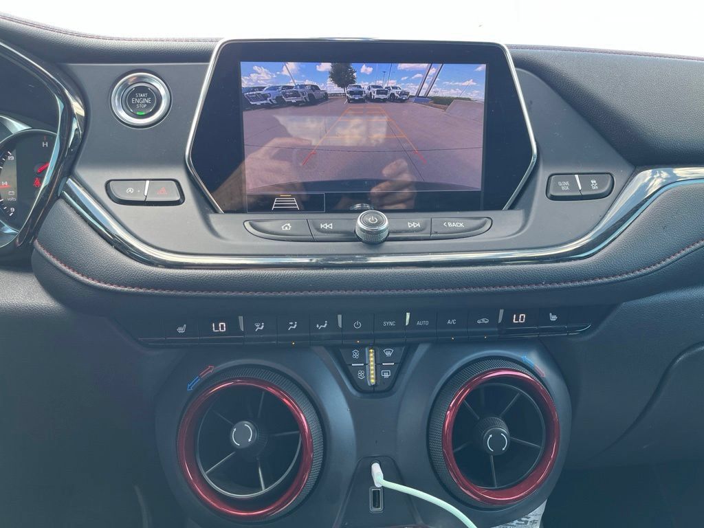 Used 2020 Chevrolet Blazer RS w/ LPO, Cargo Package FWD image 11