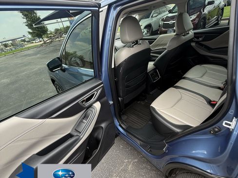 Used 2024 Subaru Forester Limited AWD/4WD image 12
