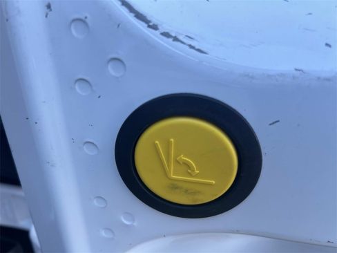 Used 2022 Ford Transit Connect XL image 14