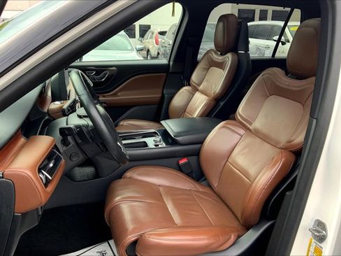 Used 2020 Lincoln Aviator Reserve w/ Equipment Group 201A image 24