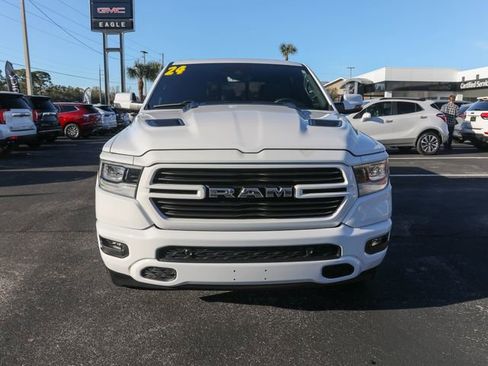 Used 2024 RAM 1500 Laramie image 2