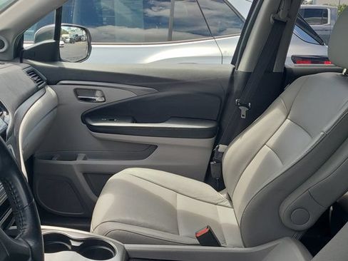 Used 2022 Honda Pilot EX-L image 5