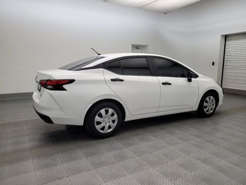 Used 2021 Nissan Versa S w/ Trunk Package image 10