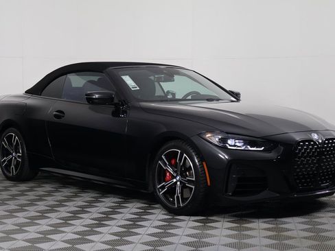 Used 2023 BMW M440i Convertible w/ Premium Package image 3