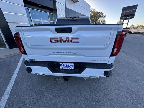 New 2026 GMC Sierra 1500 Denali w/ Denali Reserve Package image 6