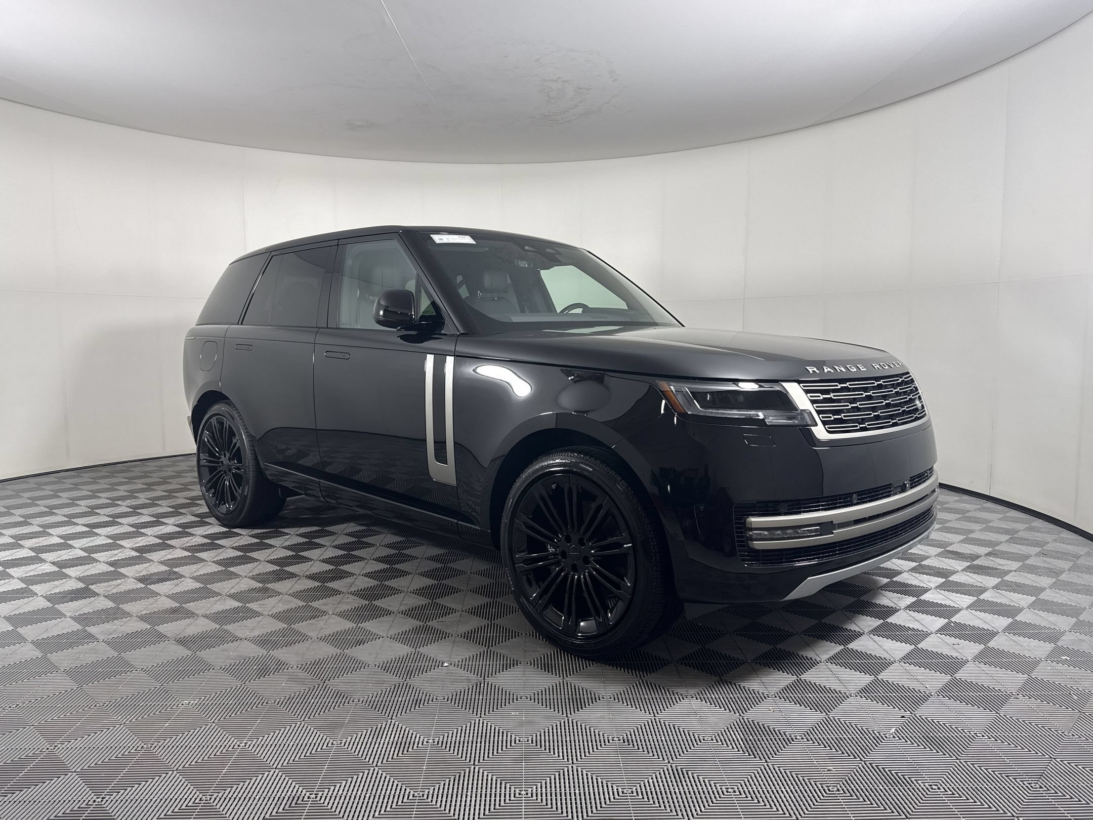 New 2026 Land Rover Range Rover SE AWD/4WD image 7