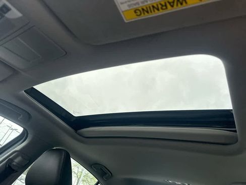 Used 2018 Acura TLX image 22