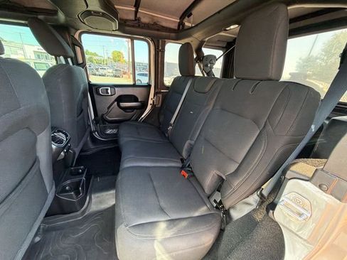Used 2020 Jeep Wrangler Unlimited Sport S AWD/4WD image 25