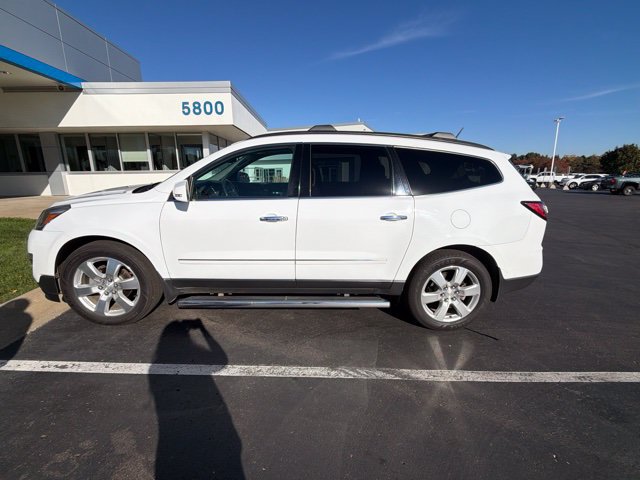 Used 2017 Chevrolet Traverse Premier w/ LPO, 'HIT The Road' Package AWD/4WD image 7