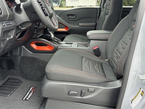 New 2026 Nissan Frontier PRO-4X w/ Pro-4x Convenience Package image 10