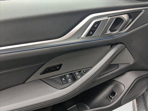 Used 2023 BMW i4 eDrive35 w/ Premium Package image 10