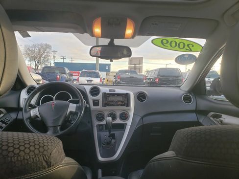 Used 2009 Pontiac Vibe GT image 12