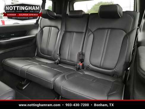 Used 2024 Jeep Grand Wagoneer L Series II w/ Quick Order Packagew 28T AWD/4WD image 27