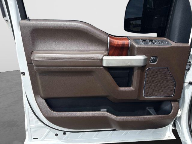 Used 2021 Ford F450 King Ranch w/ King Ranch Ultimate Package AWD/4WD image 18