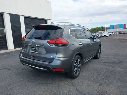 Used 2017 Nissan Rogue SL w/ SL Premium Package FWD image 7