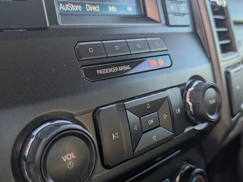 Used 2018 Ford F250 XL w/ STX Appearance Package image 21