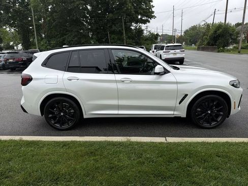 Used 2024 BMW X3 xDrive30i w/ Premium Package AWD/4WD image 9