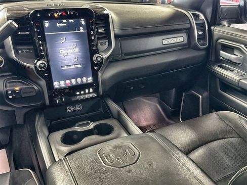 Used 2020 RAM 2500 Laramie w/ Night Edition image 27