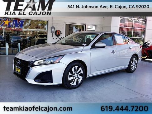 Used 2023 Nissan Altima 2.5 S FWD image 5