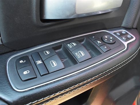 Used 2024 RAM 2500 Big Horn w/ Bed Utility Group image 25