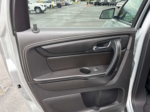 Used 2015 Chevrolet Traverse LT AWD/4WD image 13