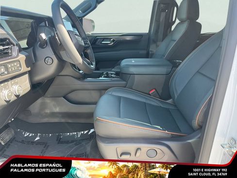 New 2026 GMC Yukon XL AT4 AWD/4WD image 19