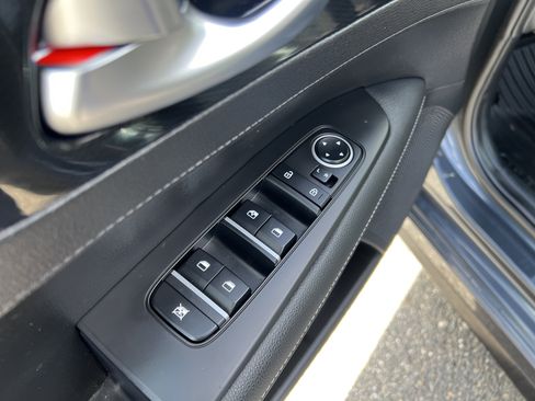 Certified 2023 Kia Forte GT-Line w/ GT-Line Technology Package image 20