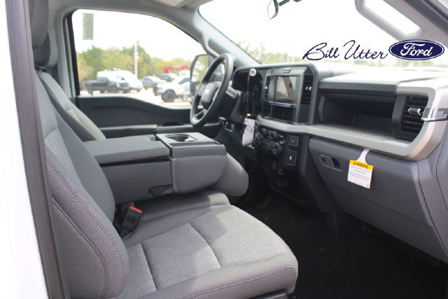 New 2027 Ford F250 XL w/ STX Appearance Package AWD/4WD image 8