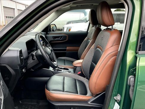 Certified 2024 Ford Bronco Sport Outer Banks w/ Tech Package image 8