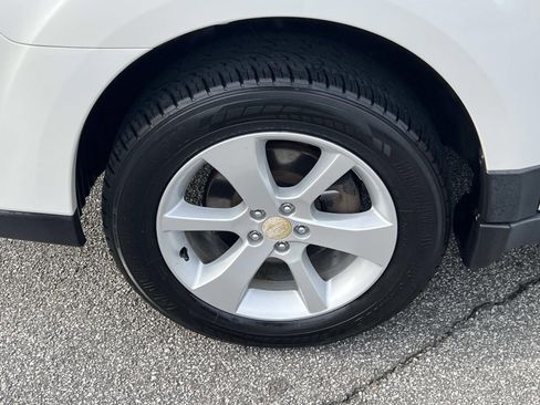 Used 2014 Subaru Outback 2.5i Premium image 11