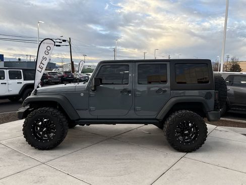 Used 2015 Jeep Wrangler Unlimited Sport image 2