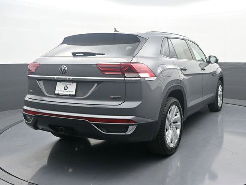 Used 2021 Volkswagen Atlas Cross Sport SE image 7