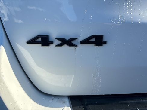 Used 2019 Jeep Grand Cherokee Altitude image 31