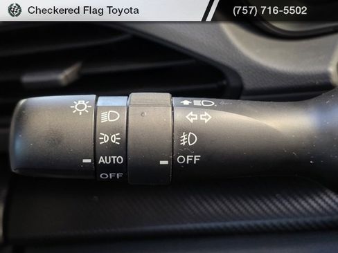 Used 2024 Subaru Crosstrek 2.0i Premium image 28