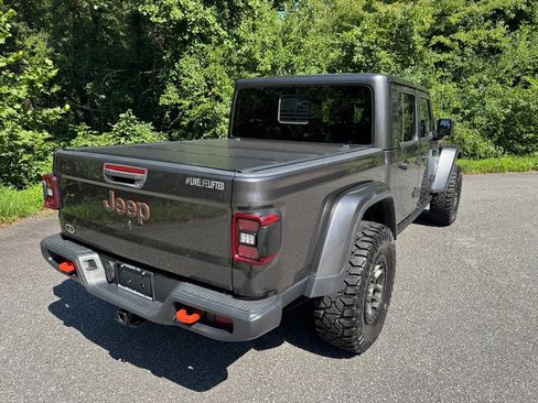Used 2023 Jeep Gladiator Mojave w/ LED Lighting Group AWD/4WD image 6