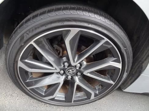 Used 2022 Toyota Corolla SE image 12
