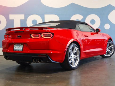 Used 2019 Chevrolet Camaro SS RWD image 41