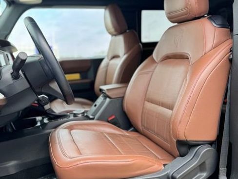 Certified 2024 Ford Bronco Heritage Edition image 13
