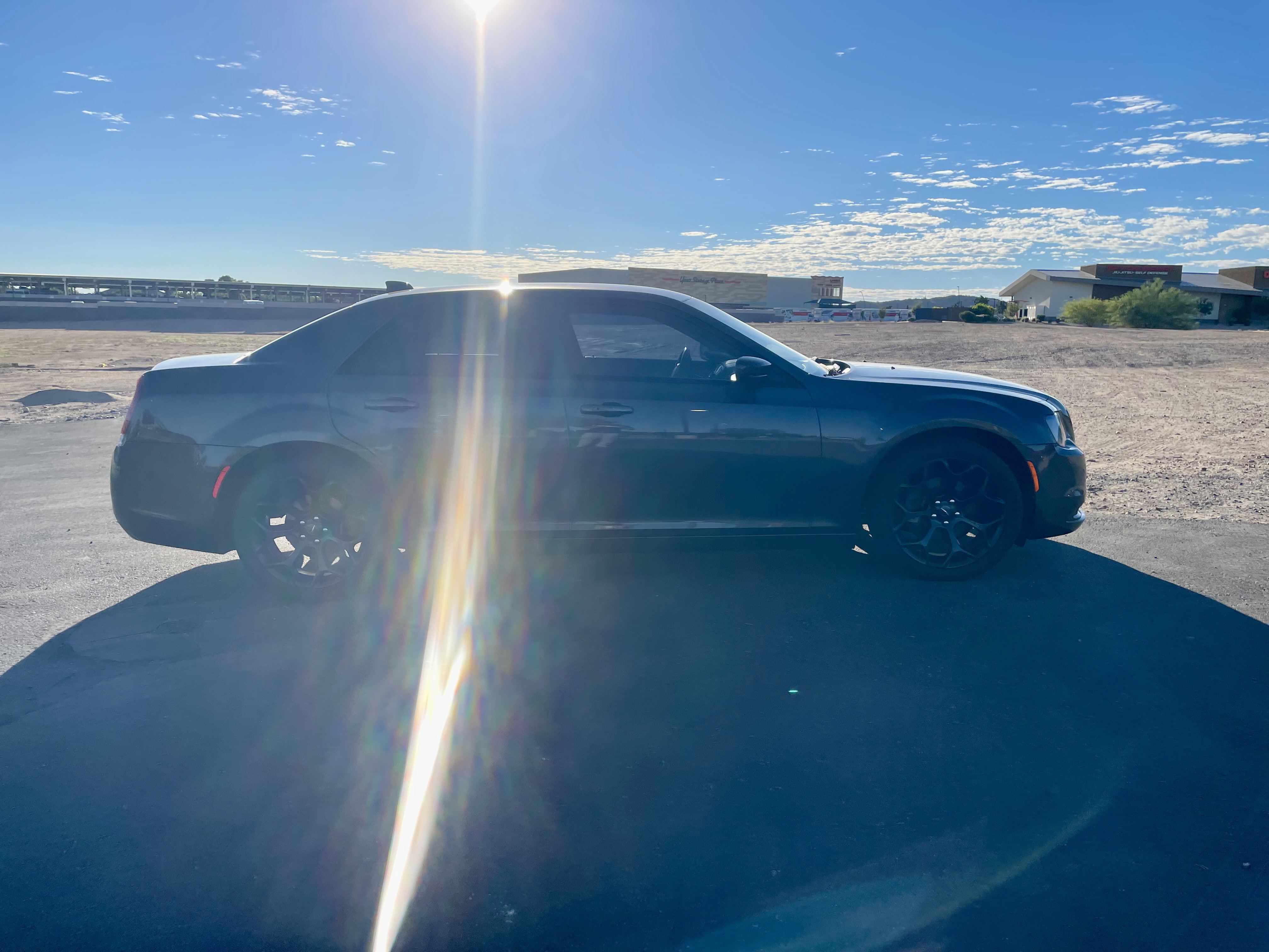 Used 2020 Chrysler 300 Touring w/ Sport Appearance Package RWD image 6