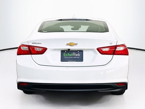 Used 2023 Chevrolet Malibu LT FWD image 7
