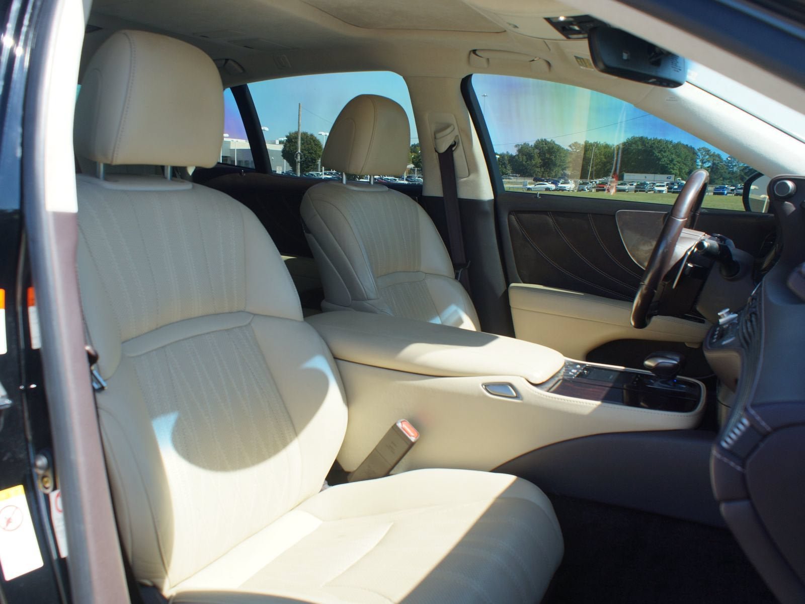 Used 2018 Lexus LS 500 w/ Interior Upgrade Package RWD image 23