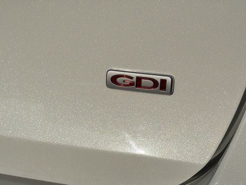 Used 2020 Kia Sorento L image 11