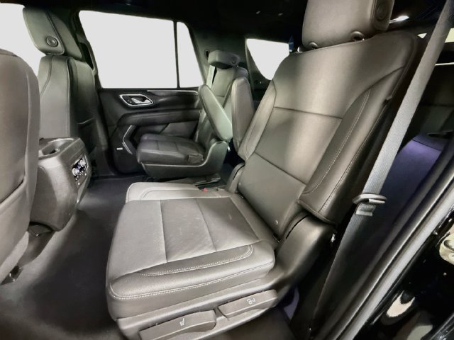 Used 2023 Chevrolet Tahoe Z71 w/ Z71 Off-Road Package AWD/4WD image 24